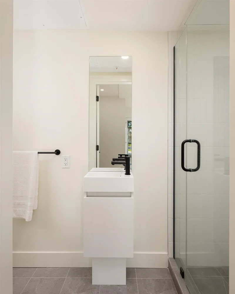 610 E 3rd Street TH6, North Vancouver, British Columbia, Canada. - Photo 24
