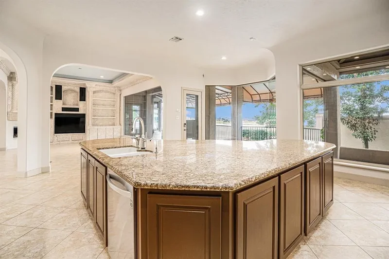 427 E Shore Drive, Clear Lake Shores, Texas, United States. - Photo 17