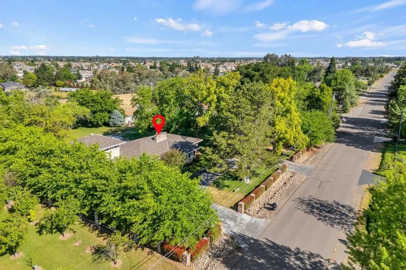 8730 Bamarcia Drive, Elk Grove, CA 95624, Elk Grove, California, United States. - Photo 27