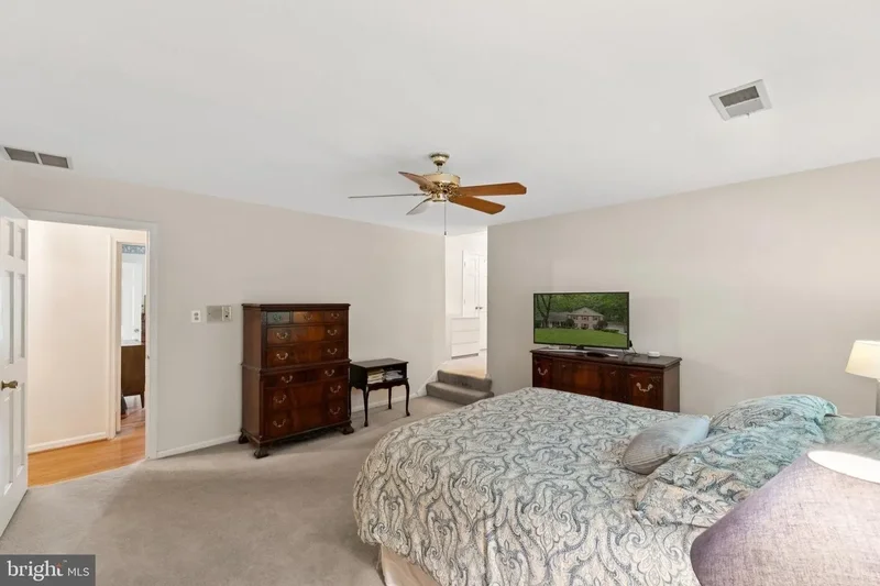 7605 HACKAMORE DR, POTOMAC, MD, 20854, USA, Rockville, Maryland, United States. - Photo 31