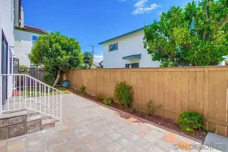 349-351 G Avenue, Coronado, California, United States. - Photo 32