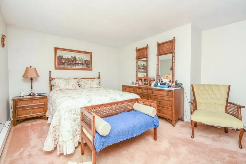 3 Christopher Dr, Nahant, MA 01908, Nahant, Massachusetts, United States. - Photo 37