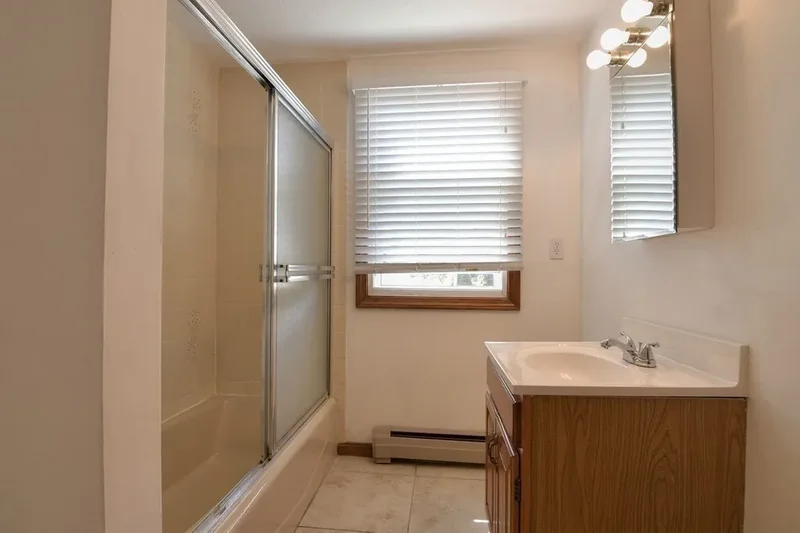 20 Fairview St, Quincy, MA 02169, Quincy, Massachusetts, United States. - Photo 36