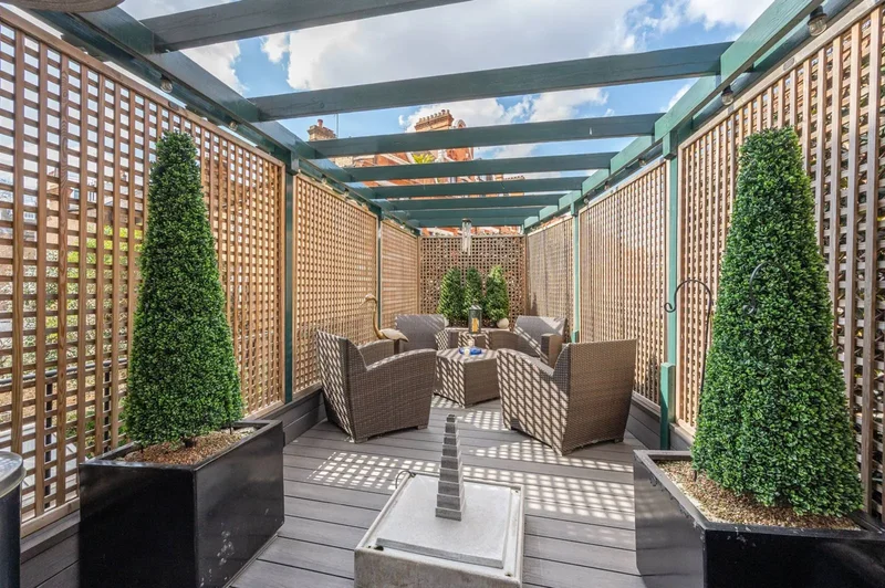 1 Walton Place, Central London, London, England, United Kingdom. - Photo 14