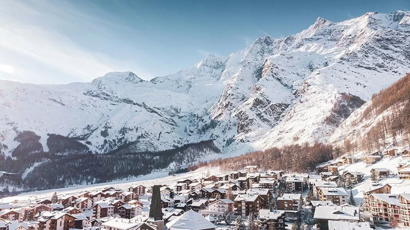 Saas Fee, Valais, Switzerland. - Photo 14