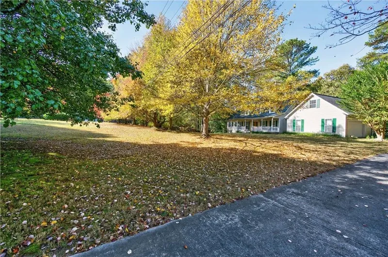 4460 Suwanee Dam Road, Suwanee, GA 30024, Suwanee, Georgia, United States. - Photo 34