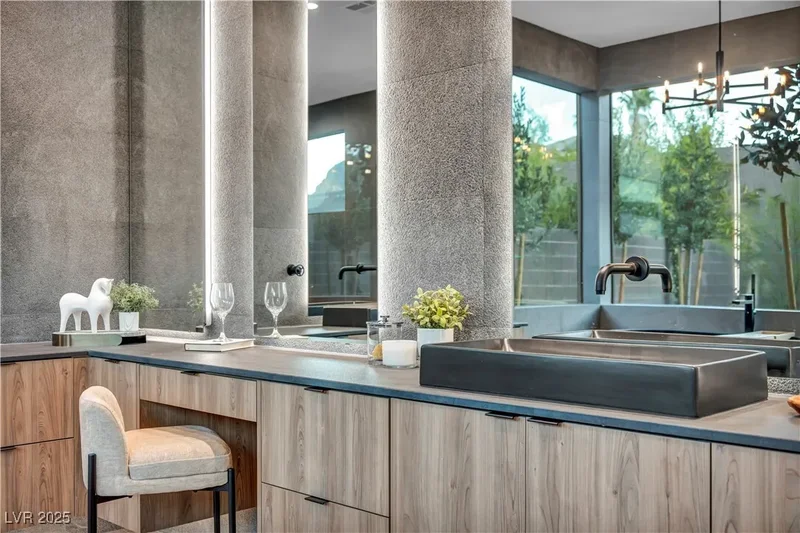 4337 Cameron Brook Court, Las Vegas, Nevada, United States. - Photo 10