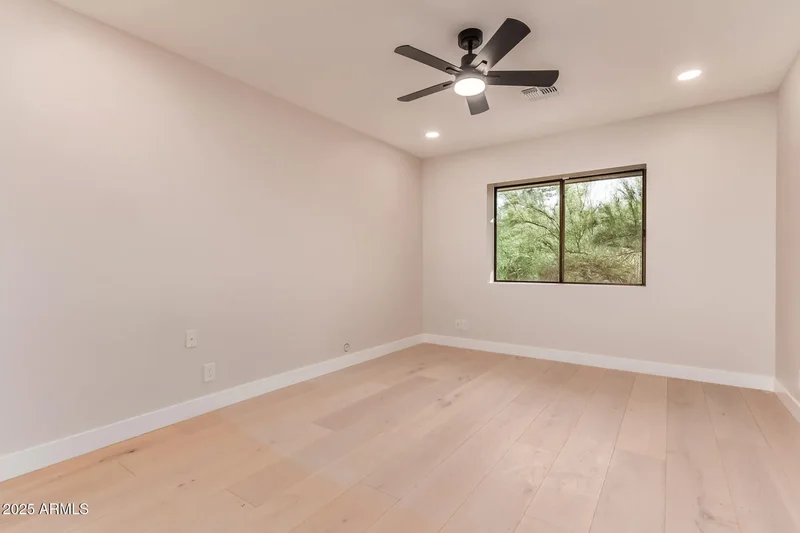 3301 E ROVEY Avenue, Paradise Valley, AZ 85253, Paradise Valley, Arizona, United States. - Photo 45