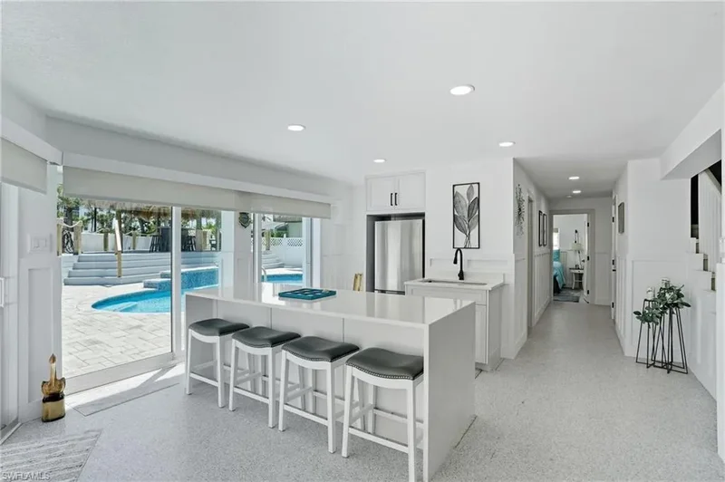 190 Bayview AVE, Fort Myers Beach, Florida, United States. - Photo 37