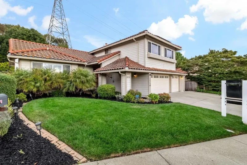 17716 Columbia Drive, Castro Valley, California, United States. - Photo 7