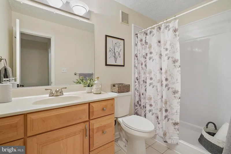 7772 Willow Point Drive Unit# 7772, Falls Church, VA 22042, West Falls Church, Virginia, United States. - Photo 19