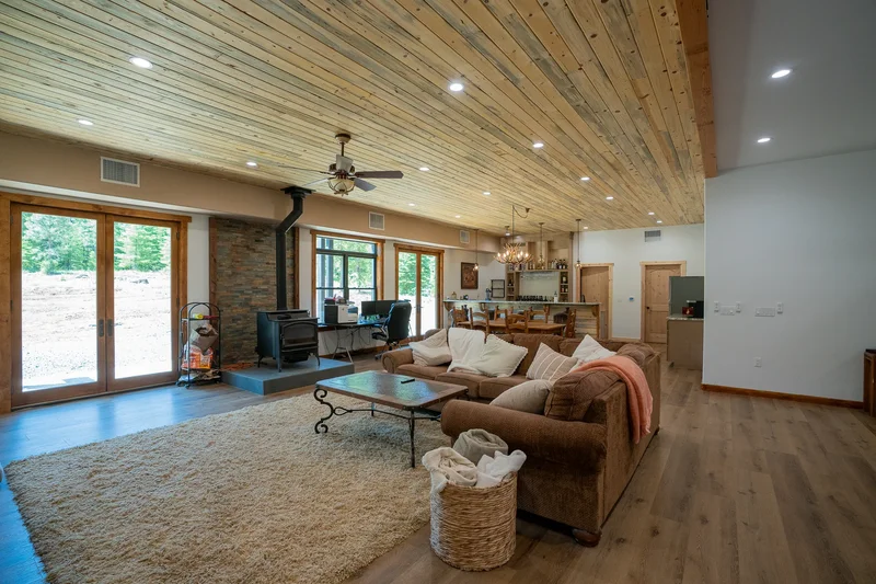 1240 Parsnip Loop, Butte Falls, Oregon, United States. - Photo 34
