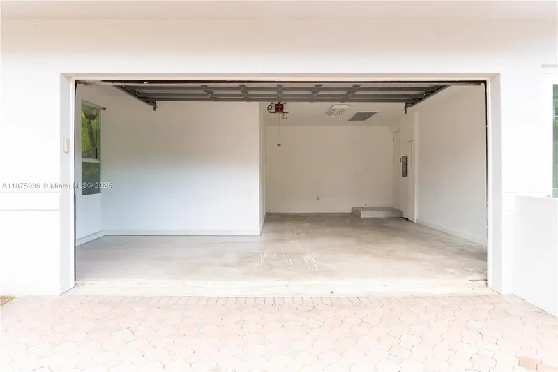 7440 SW 170th Ter, Cutler Bay, Florida, United States. - Photo 25