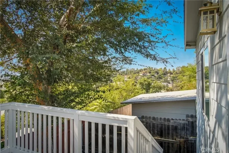 6150 Strickland Avenue, Los Angeles, California, United States. - Photo 31