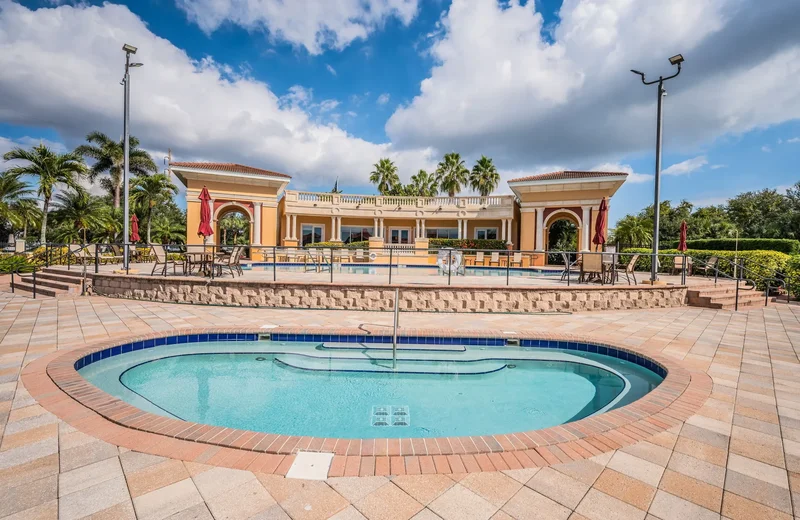 17 Franklin CT S #D, St Petersburg, FL 33711, St. Petersburg, Florida, United States. - Photo 17