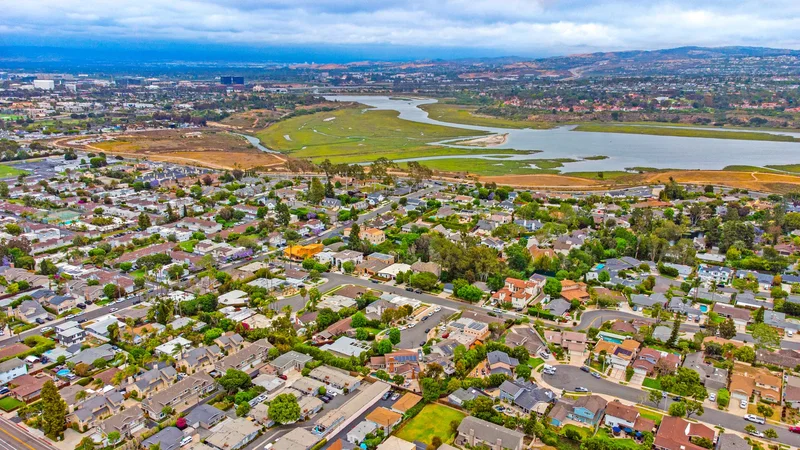 337 Cherry Tree Lane , Newport Beach, CA 92660, Newport Beach, California, United States. - Photo 11