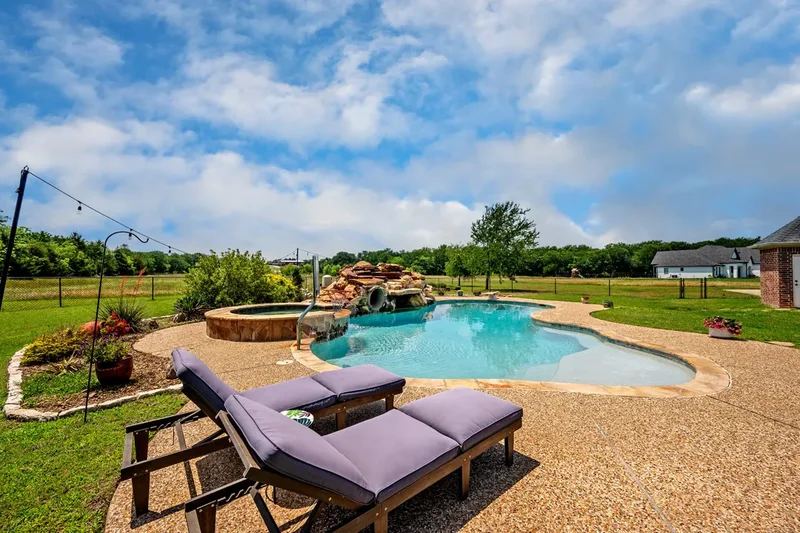 209 Chrissa Drive, Pottsboro, TX 75076, Pottsboro, Texas, United States. - Photo 32