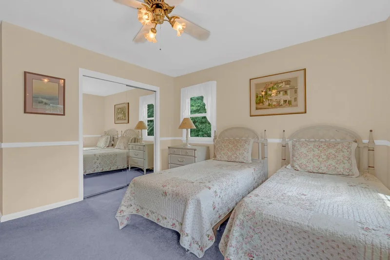 15 Goldsmith Drive, Holmdel, NJ 07753, Holmdel, New Jersey, United States. - Photo 42
