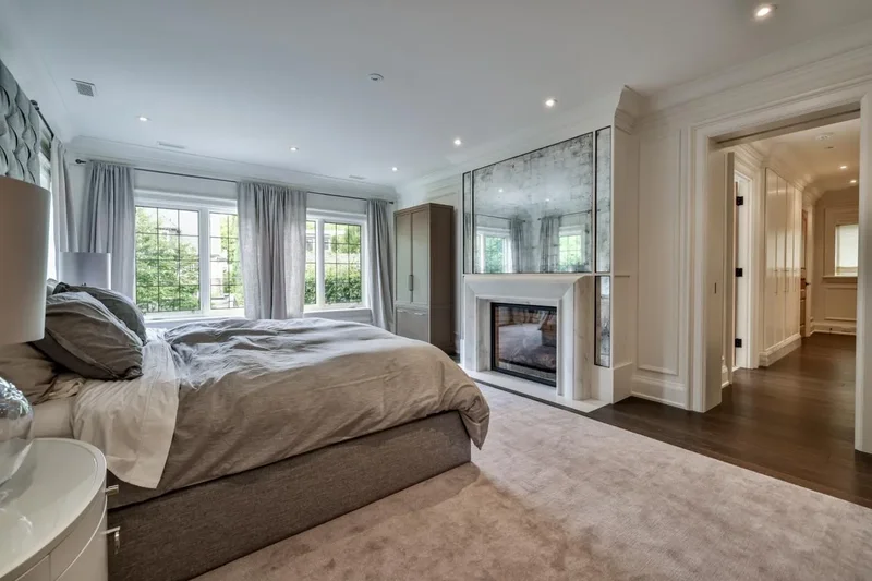30 Whitney Avenue, Toronto, Ontario, Canada. - Photo 6