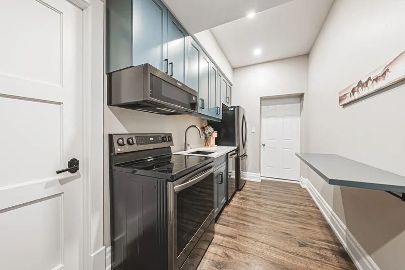 597 Old York Rd, Burlington, ON L7P 4Y6, Canada, Burlington, Ontario, Canada. - Photo 20