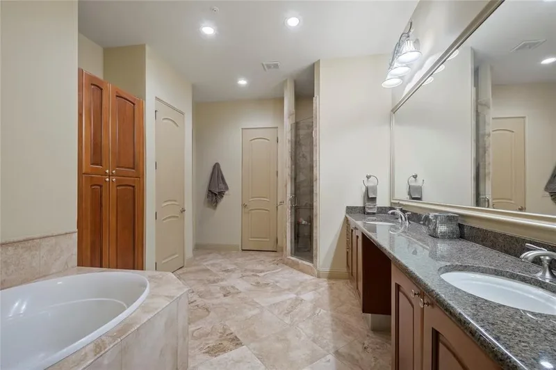 412 E 6th Street, Fort Worth, Texas, United States. - Photo 26