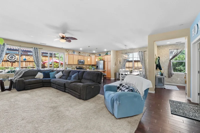 4797 High Pass Drive, Sparks, NV 89436, Sparks, Nevada, United States. - Photo 2