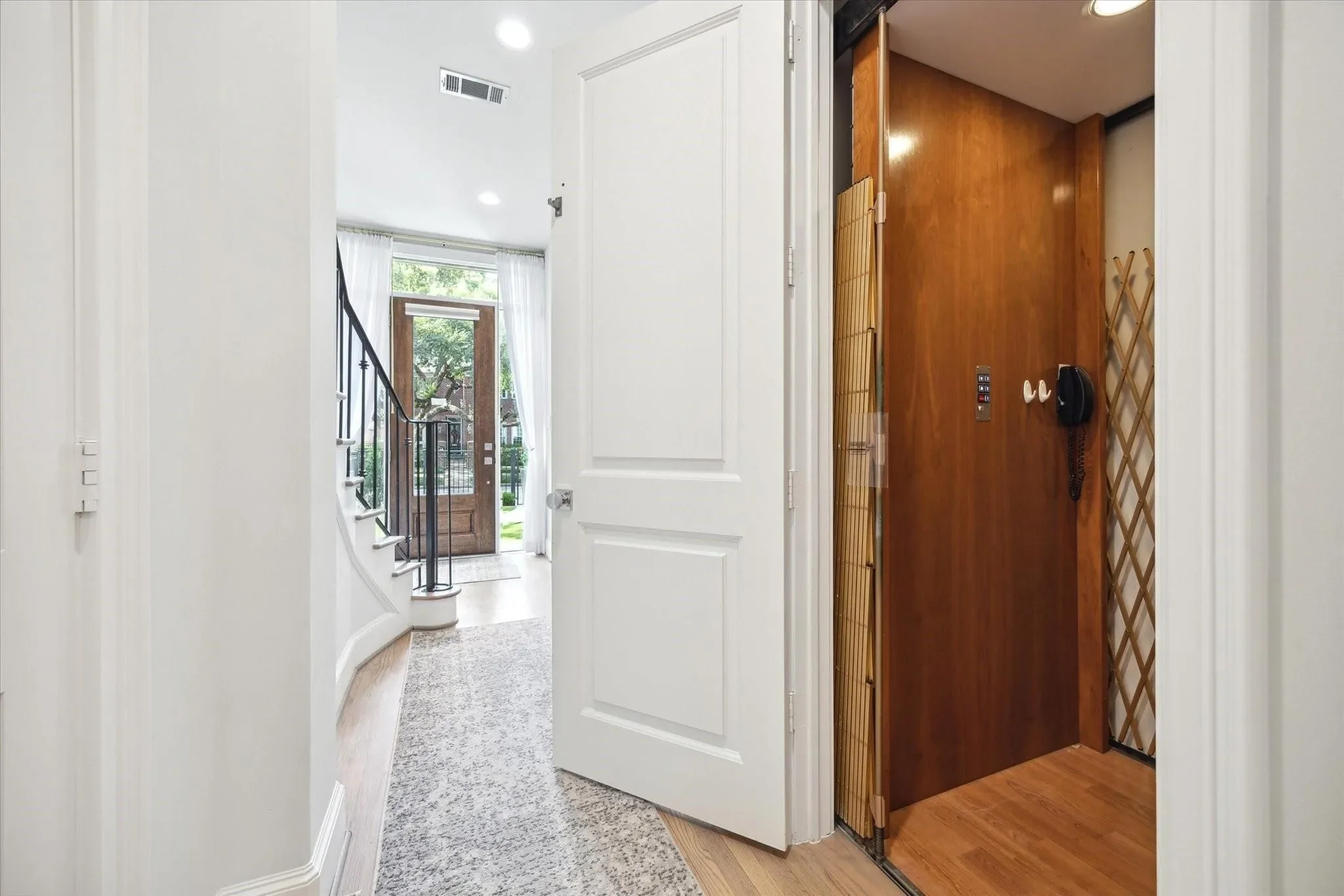 2911 Mid Lane, Houston, Texas, United States. - Photo 15