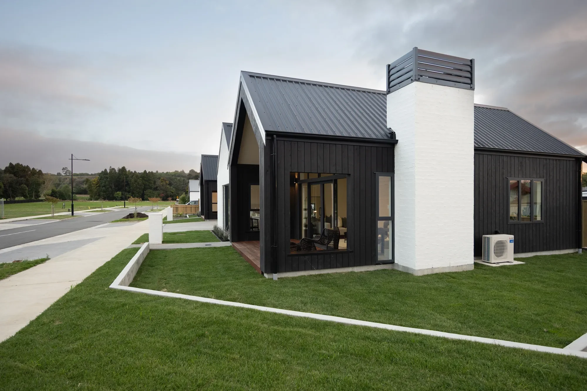 Exterior photo 10