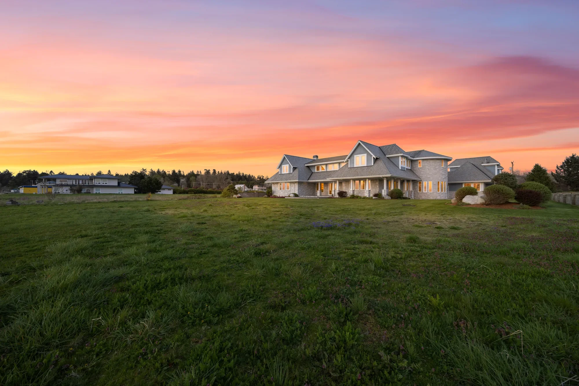 581 Marine Dr , Point Roberts, WA 98281, Point Roberts, Washington, United States. - Photo 32