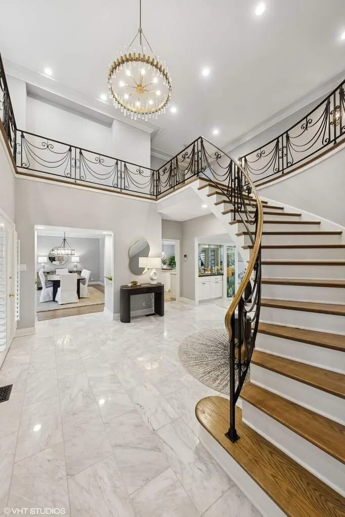 1604 Burr Ridge Club, Burr Ridge, IL, 60527, USA, Burr Ridge, Illinois, United States. - Photo 7