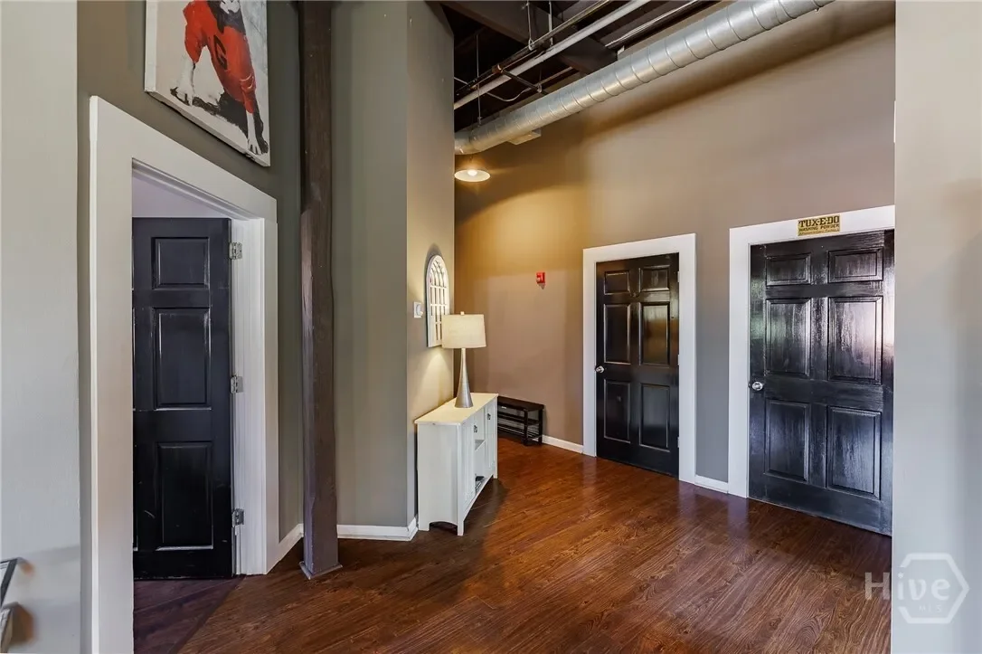 Gallery photo 10