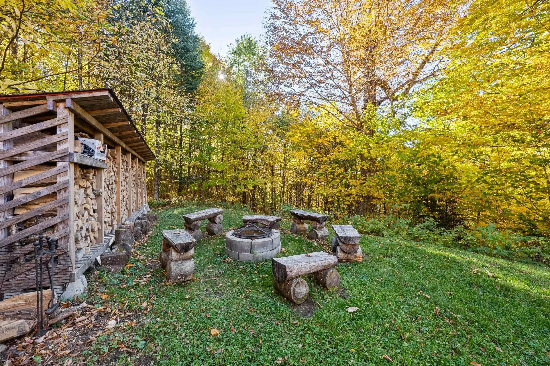 Exterior photo 9