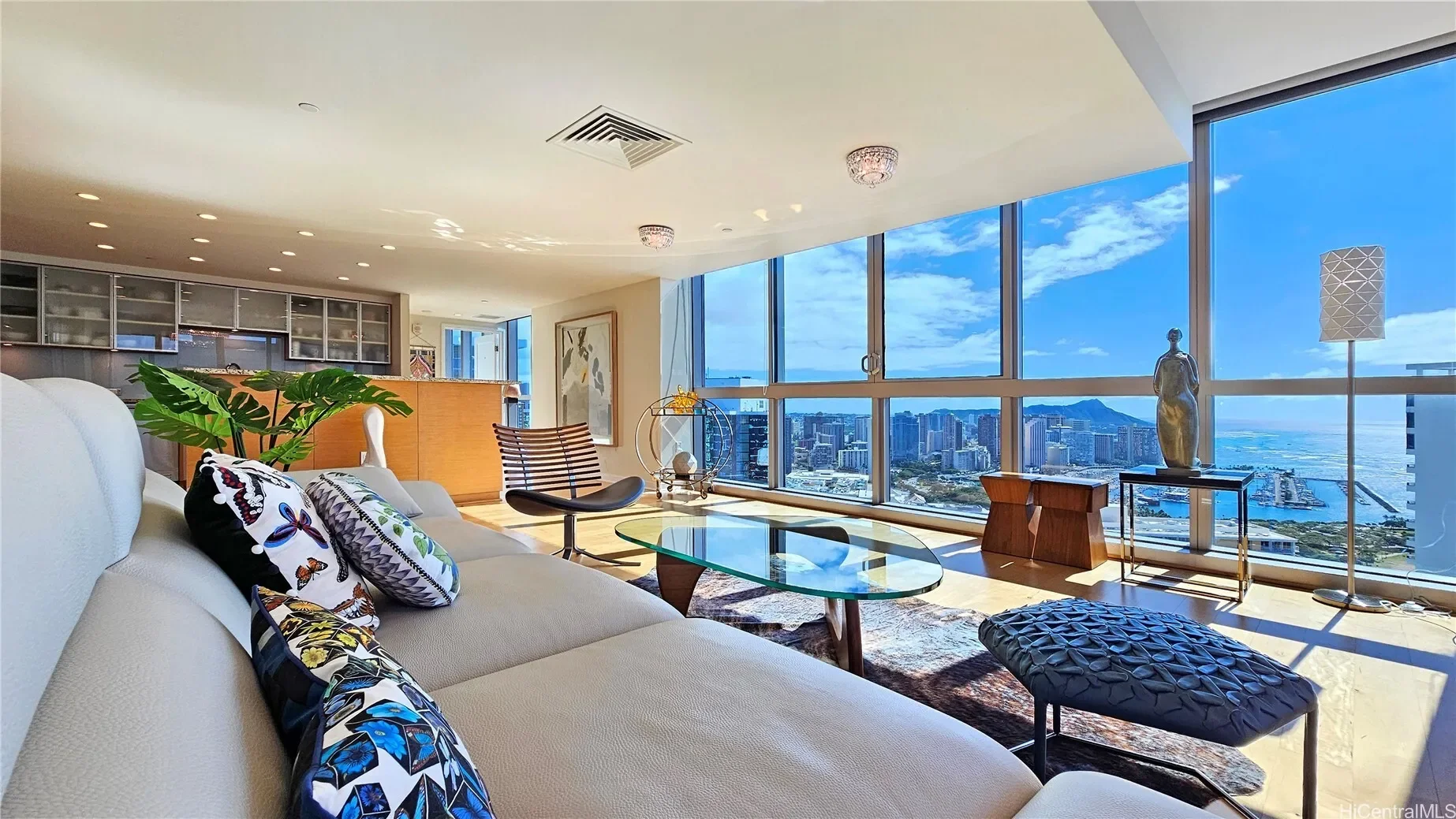 1177 Queen Street Unit 4610, Honolulu, HI 96814, Honolulu, Hawaii, United States. - Photo 14