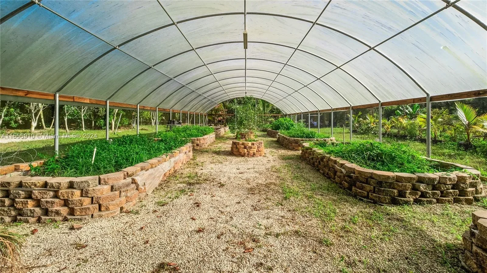 20551 SW 162nd Ave, Miami, Florida, United States. - Photo 5