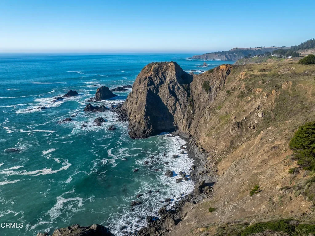 1990 S Highway 1, Albion, California, United States. - Photo 29