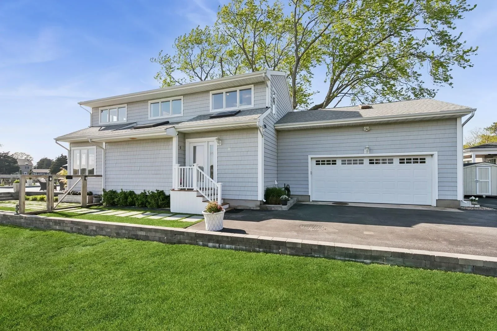 81 Beach Road, Aquebogue, New York, United States. - Photo 10