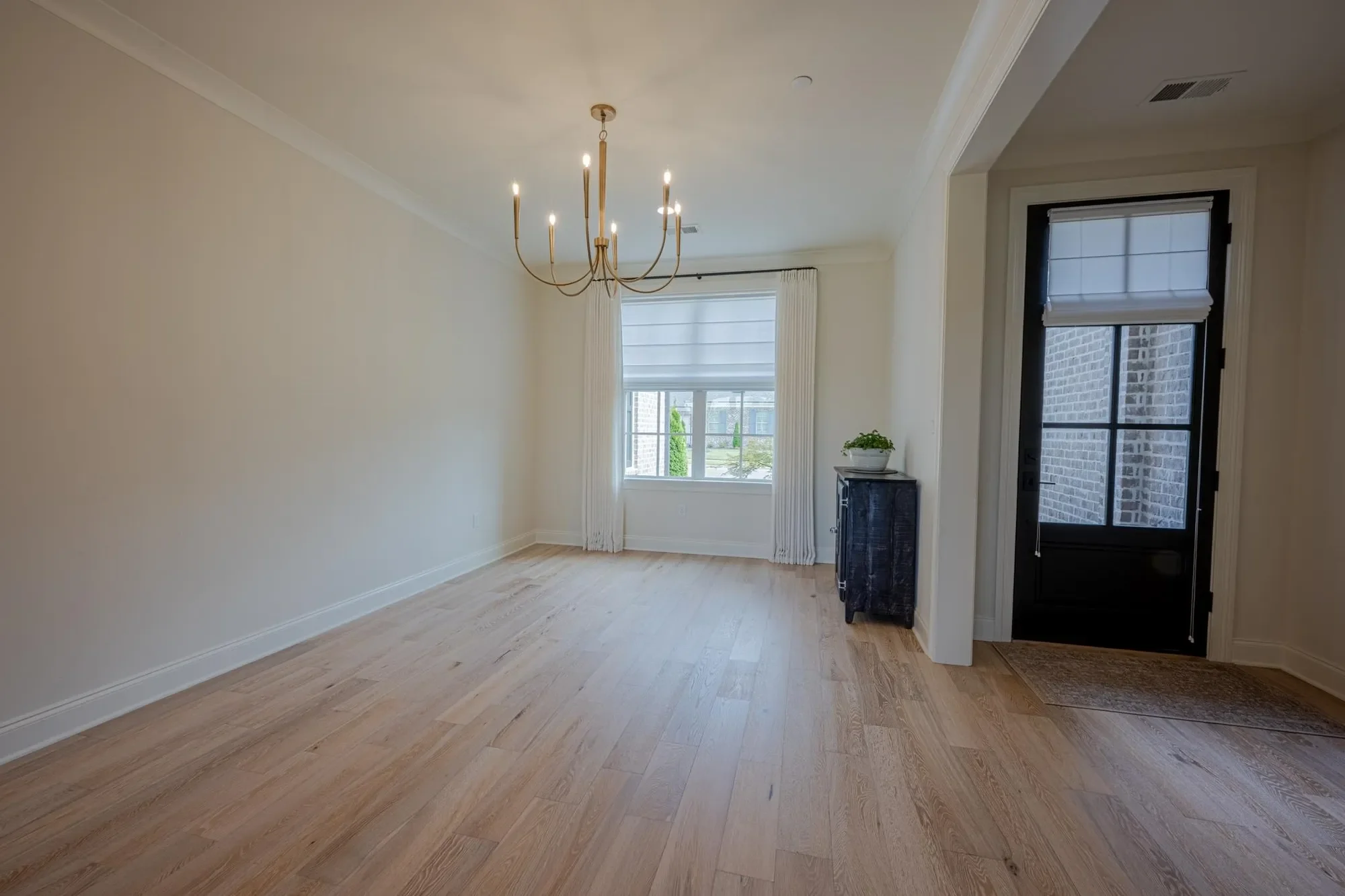 Gallery photo 2