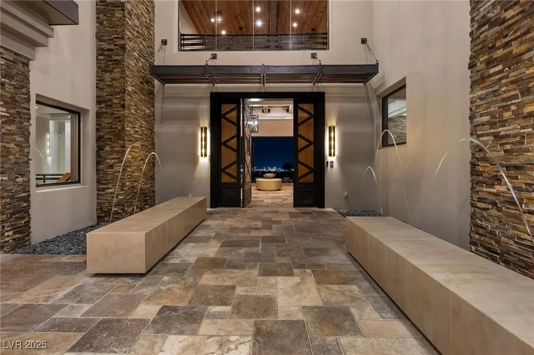 64 Promontory Ridge Drive, Las Vegas, Nevada, United States. - Photo 48