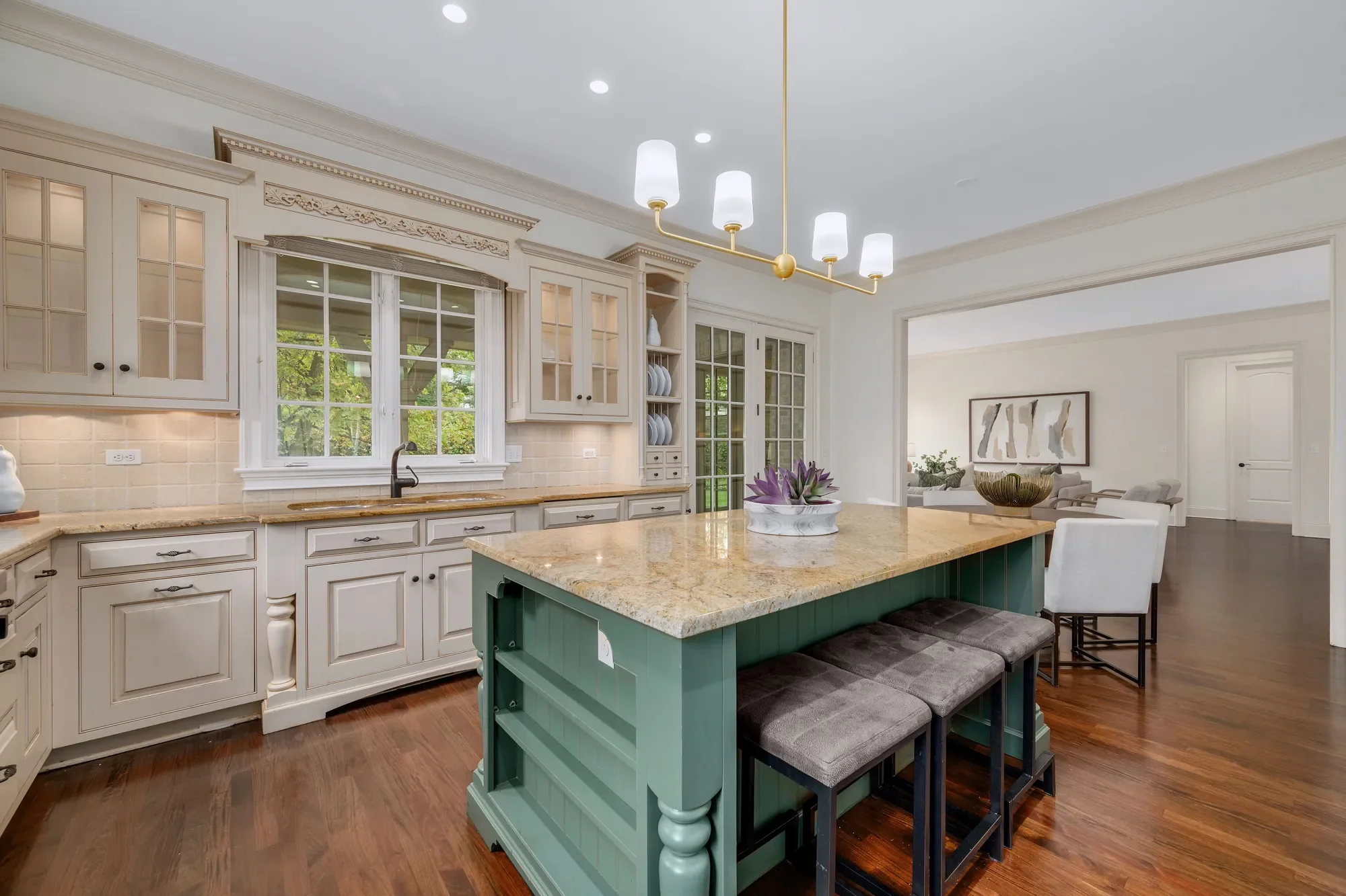 210 W Hickory Street , Hinsdale, IL 60521, Hinsdale, Illinois, United States. - Photo 27