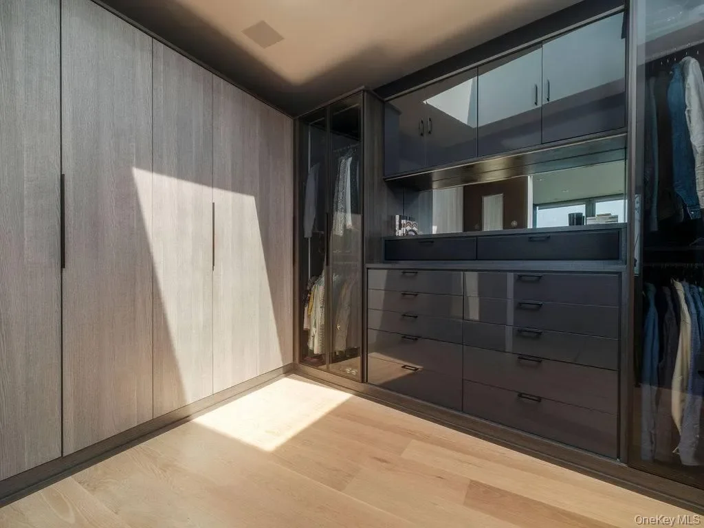 445 Glen Court, Cutchogue, New York, United States. - Photo 18