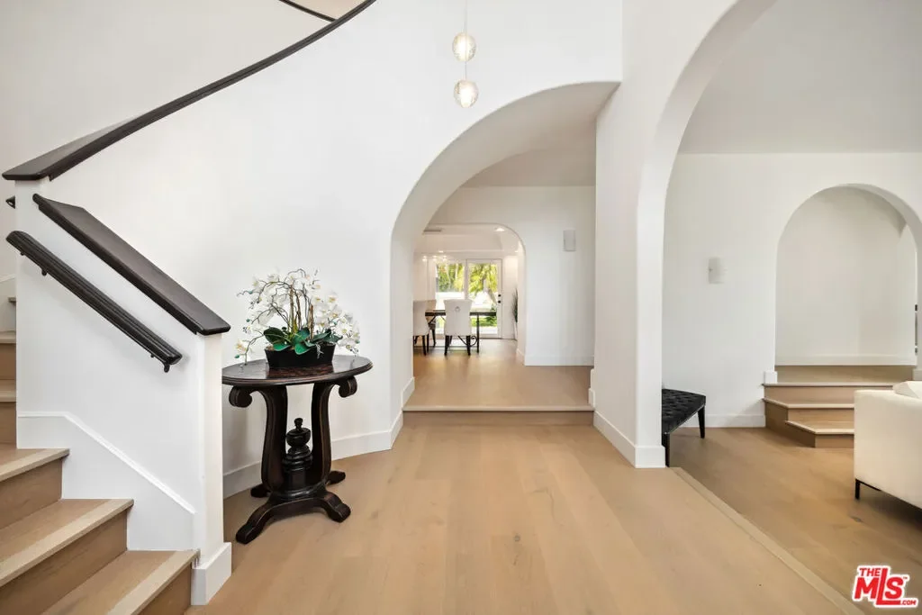 29675 Harvester Road, Malibu, California, United States. - Photo 24