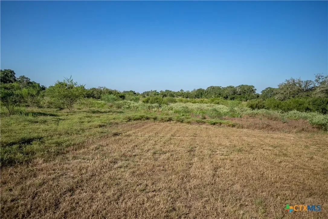 000 Stratton Road, Yoakum, TX 77995, Yoakum, Texas, United States. - Photo 12