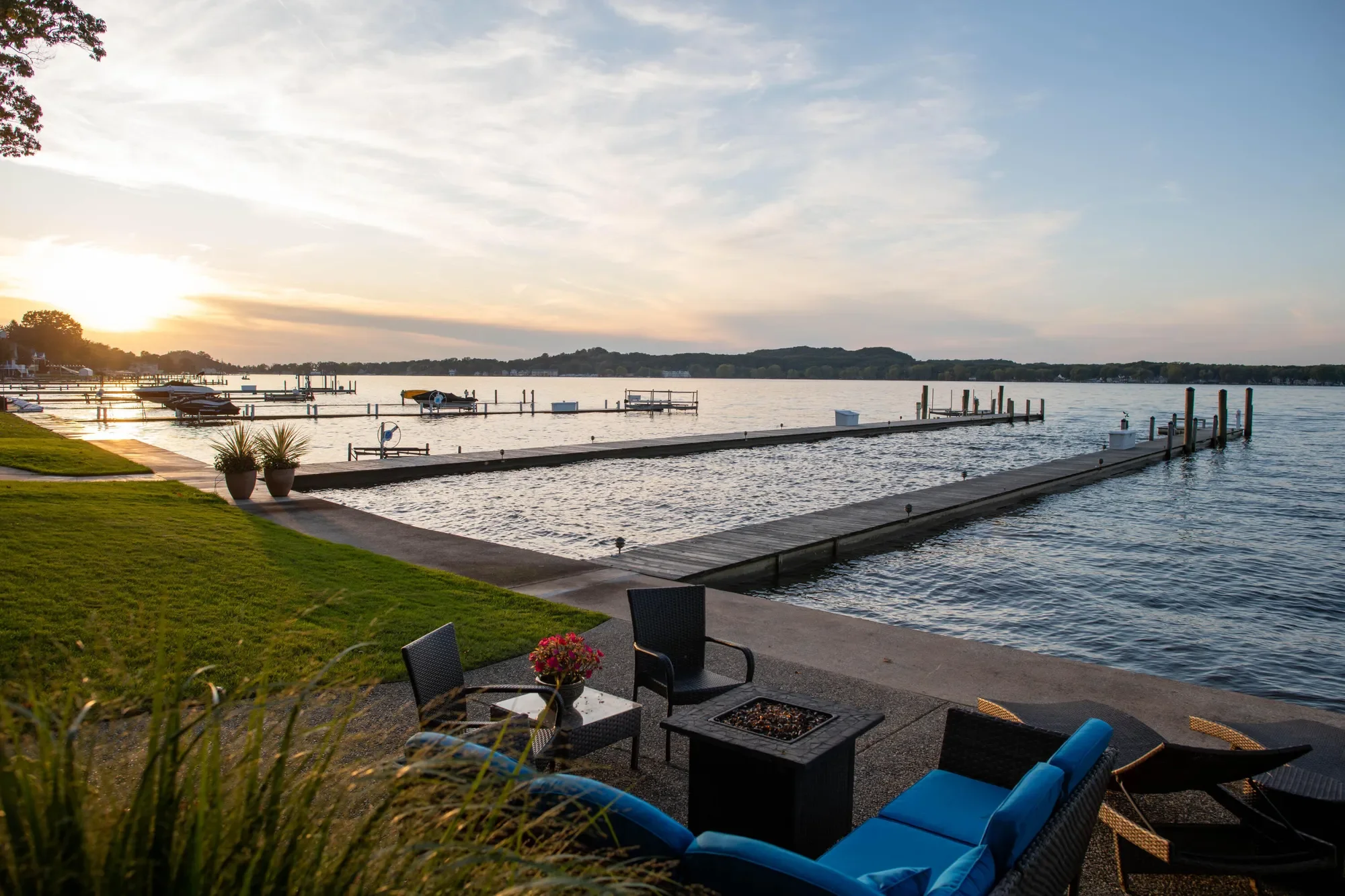 1761 South Shore Drive, Holland, MI 49423, Holland, Michigan, United States. - Photo 14
