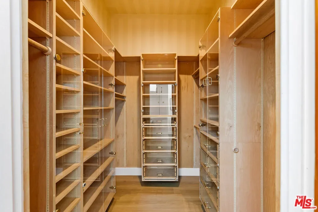 29221 Heathercliff Road 13, Malibu, California, United States. - Photo 12