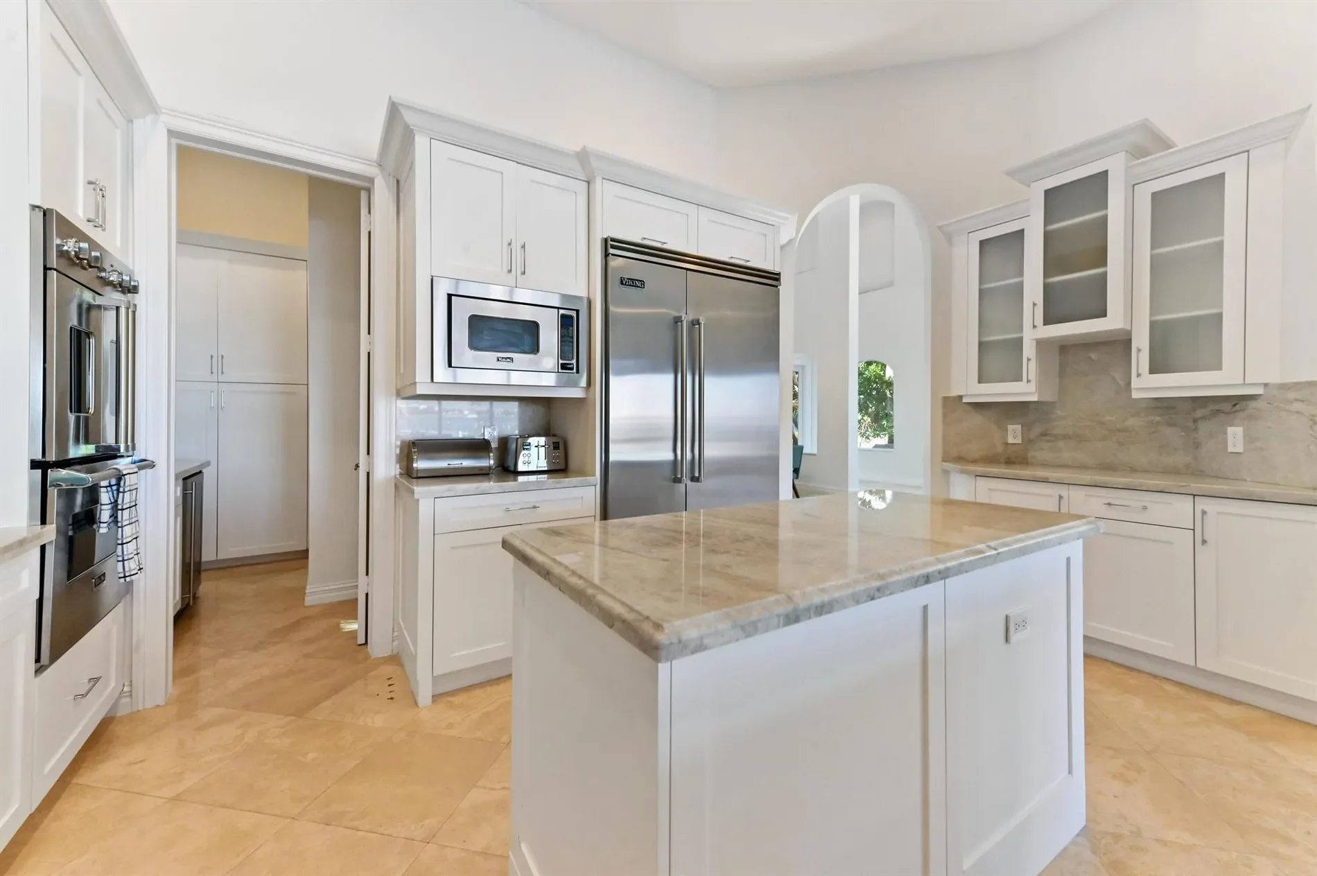 200 N Lake Drive, Lantana, Florida, United States. - Photo 13