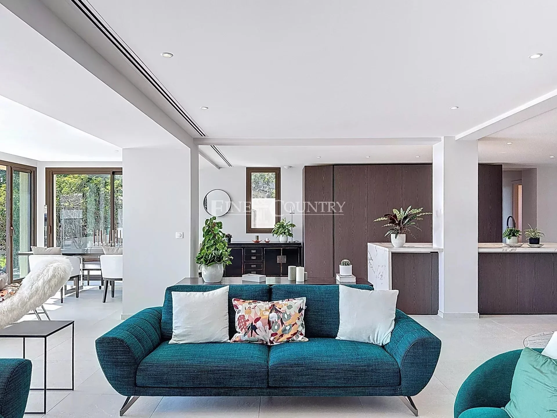 Gallery photo 6
