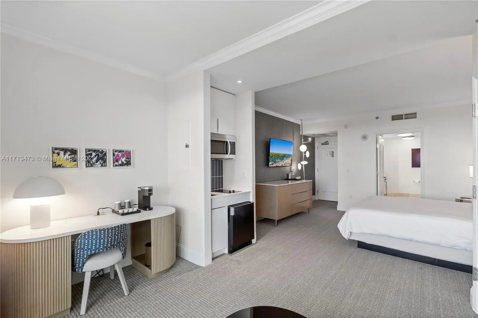 4401 Collins Ave 1015/1017, Miami Beach, Florida, United States. - Photo 27