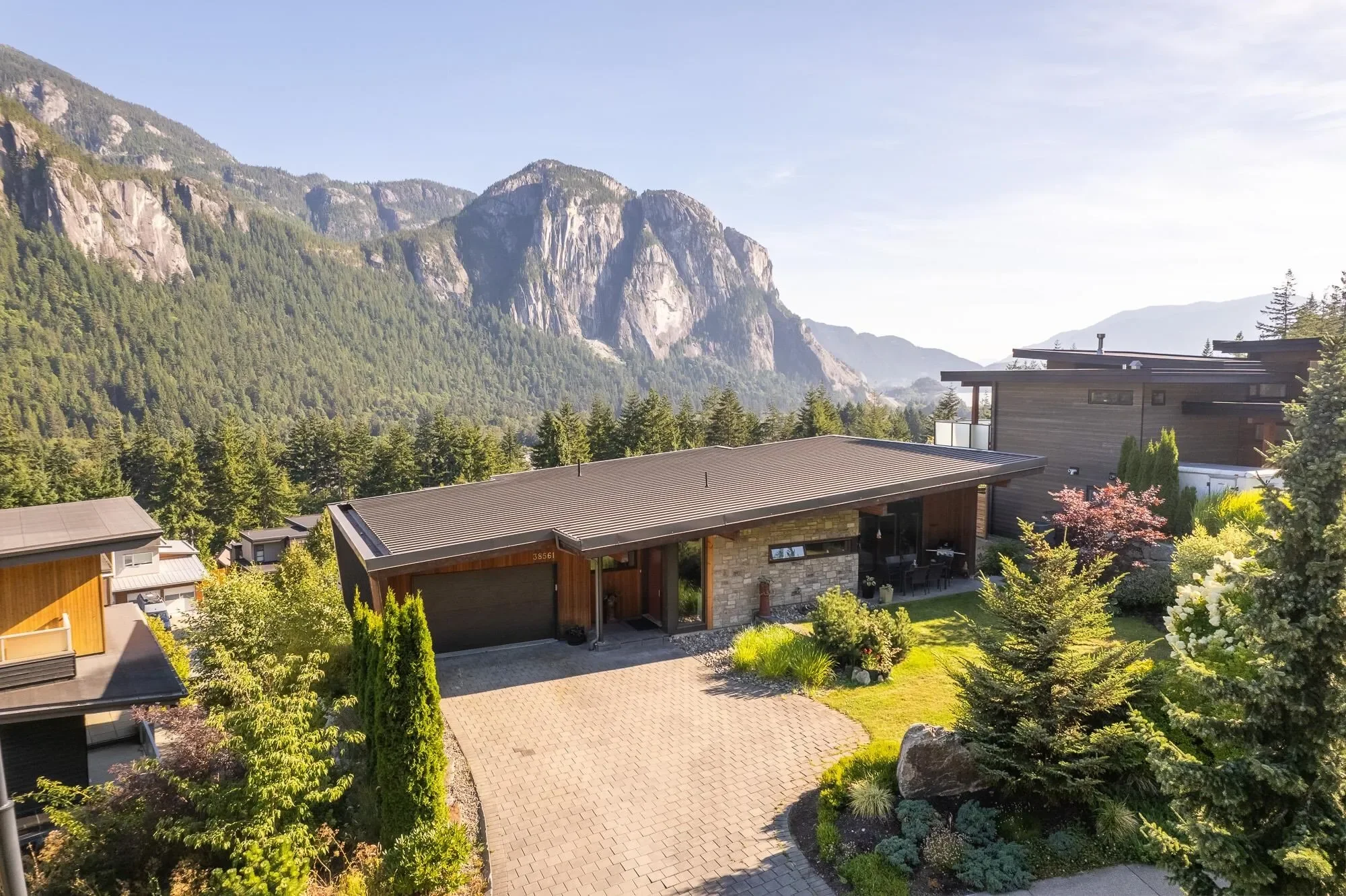 38561 Sky Pilot Drive, Squamish, British Columbia, Canada. - Photo 28