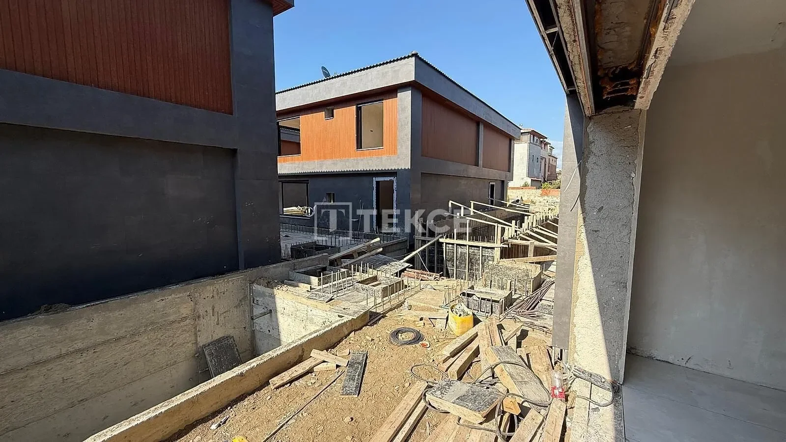 Gallery photo 3