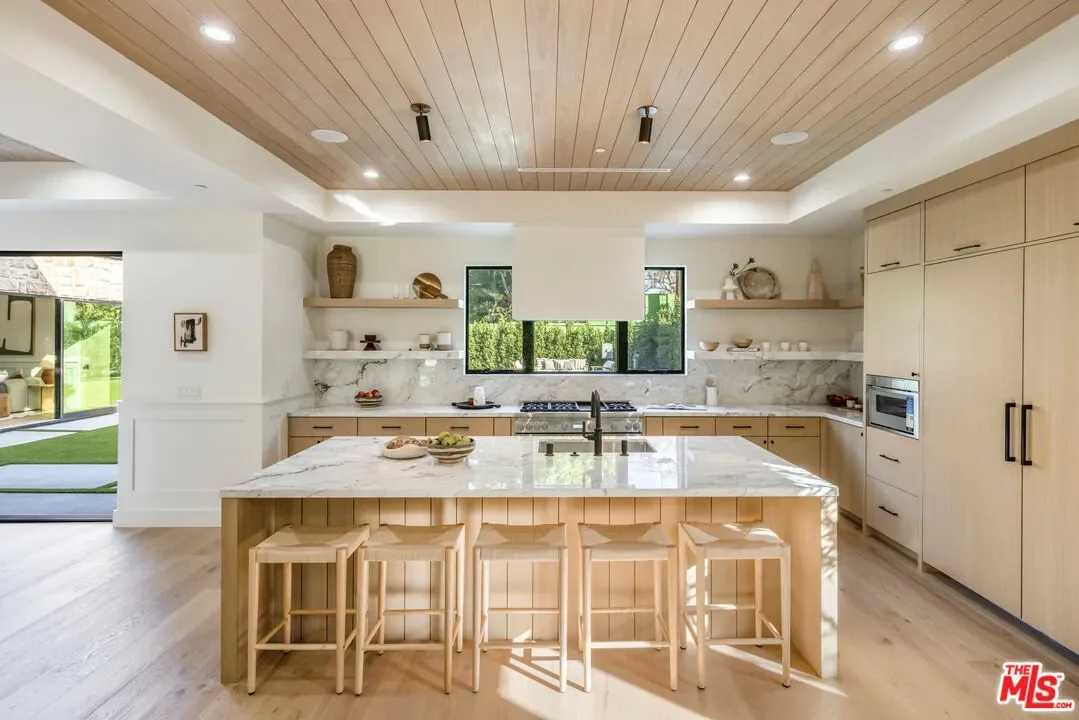 4828 Radford Ave, Los Angeles, California, United States. - Photo 7
